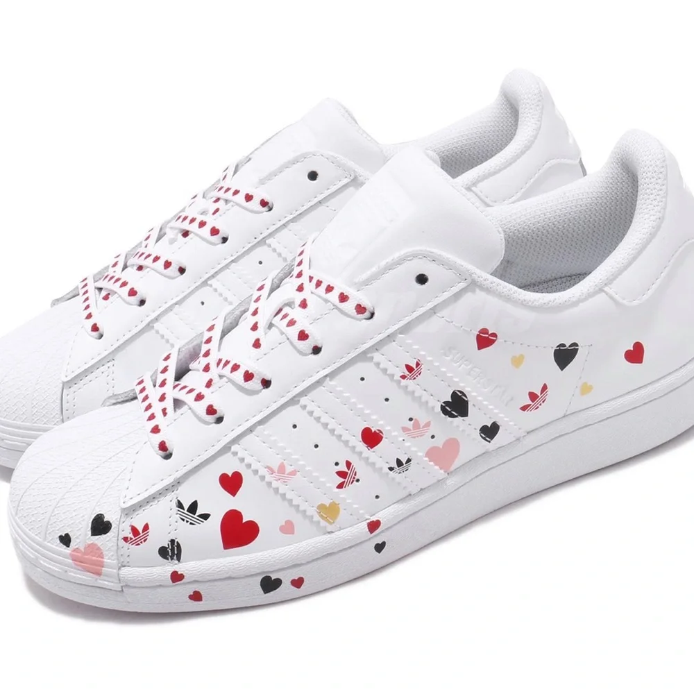 Adidas - Picture 3 of 3